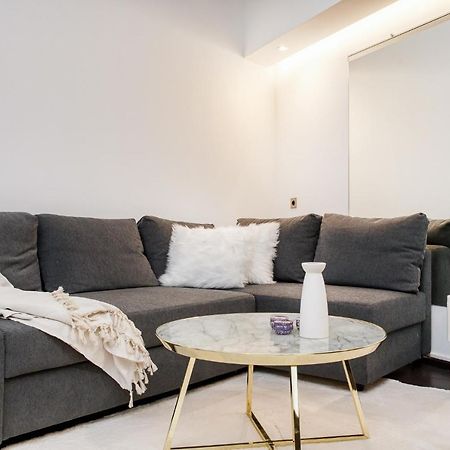 Appartement Place Des Lices Avec Parking Saint-Tropez Kültér fotó