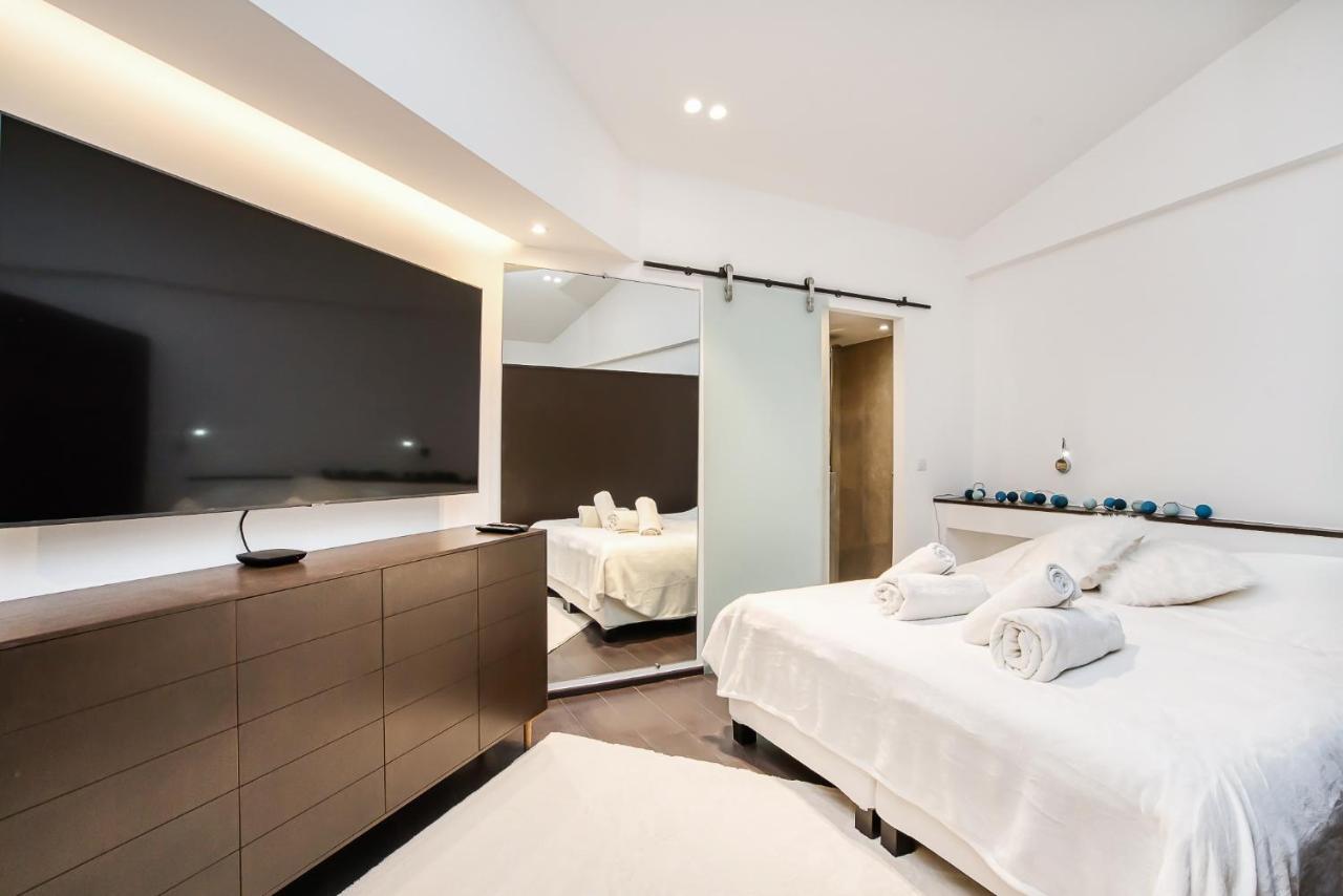 Appartement Place Des Lices Avec Parking Saint-Tropez Kültér fotó