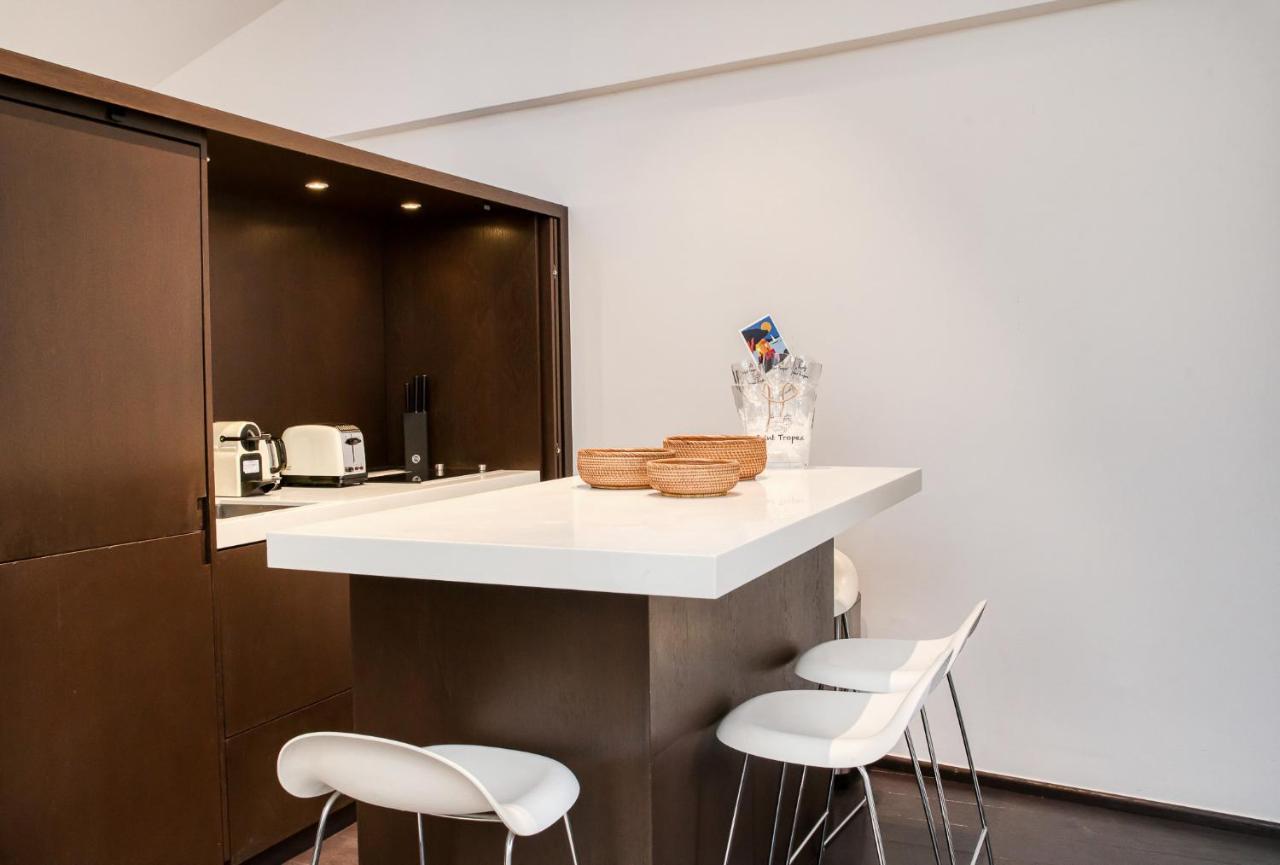 Appartement Place Des Lices Avec Parking Saint-Tropez Kültér fotó