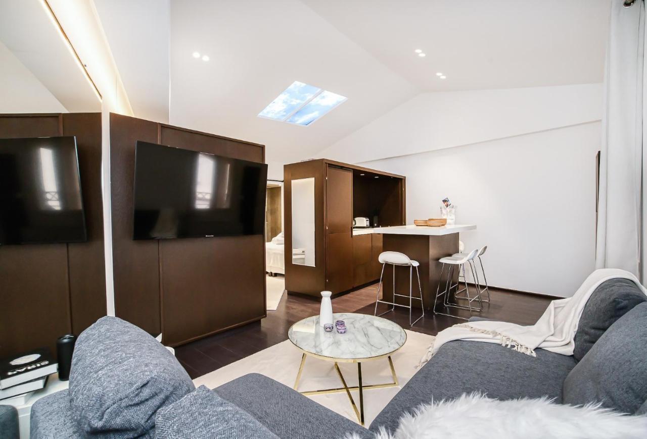 Appartement Place Des Lices Avec Parking Saint-Tropez Kültér fotó